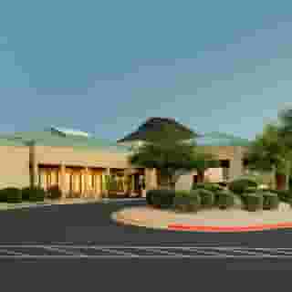 Sonesta Select Scottsdale at Mayo Clinic Campus, 2 of 5