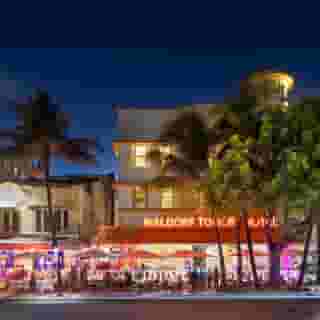 Waldorf Towers Hotel, 5 of 5