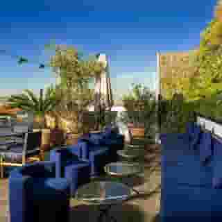 H10 Puerta de Alcala, 4 of 5