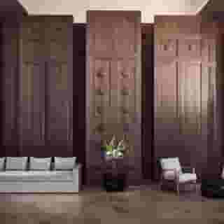 The Royal Senses, Curio Collection by Hilton, 2 of 5