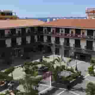 Be Smart Florida Plaza, 3 of 5