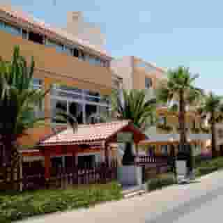 Sunny Days Apartments, 1 of 5