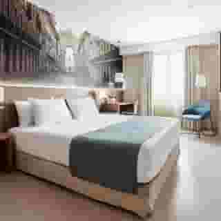 Exe Saldanha, 1 of 5