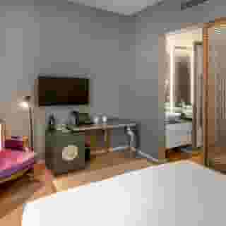 987 Design Prague hotel, 2 of 3