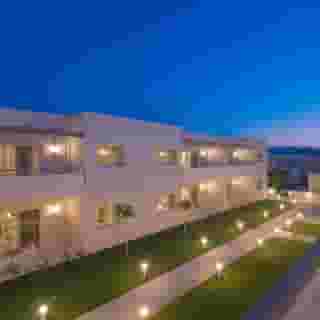 Ourania Apartments, 4 of 5