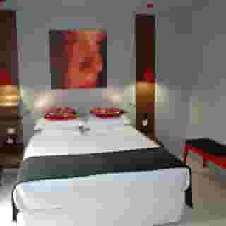 Hotel Pont Levis - Franck Putelat, 2 of 5