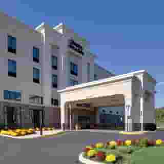 Hampton Inn & Suites Philladelphia/Bensalem, 1 of 5
