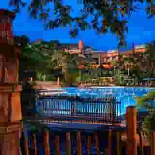 Disneys Animal Kingdom Lodge, 1 of 5