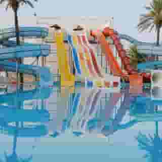 One Resort Jockey, 2 of 5