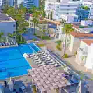 New Famagusta Hotel & Suites, 1 of 5