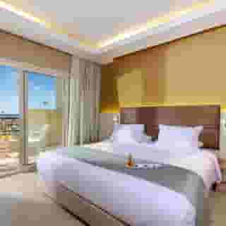 Titanic Royal, 5 of 5