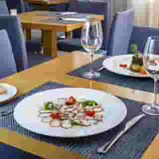 Exe Las Adelfas, 2 of 5