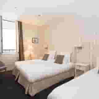 Hotel des Batignolles, 2 of 5