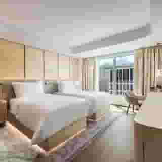 Lanson Place Causeway Bay, Hong Kong, 4 of 5