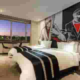 HF Fenix Music, 2 of 5