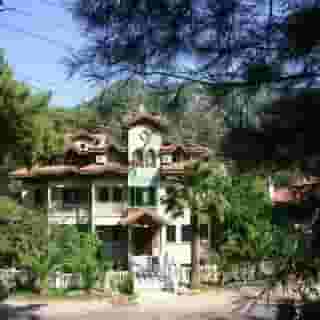 Club Petunya Apart, 2 of 4