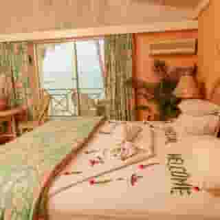Coco Reef Resort and Spa, 4 of 5