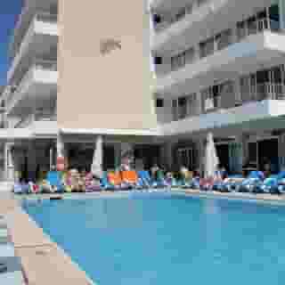 Africamar Apartments, 2 of 5