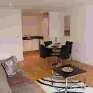 Quay Apartments, 2 of 5