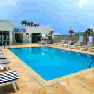 Metropark Hotel, Kowloon, 2 of 5