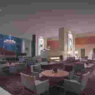 Shangri-La Toronto, 4 of 5