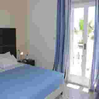 Kamari Blue Boutique Hotel, 4 of 5