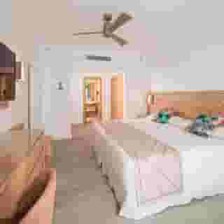 Riu Ocho Rios, 3 of 5