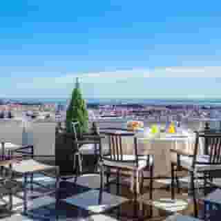 Dom Pedro Lisboa, 2 of 5