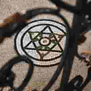 Monsieur Ernest, 5 of 5