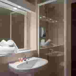 Hotel Belleville.com, 2 of 5