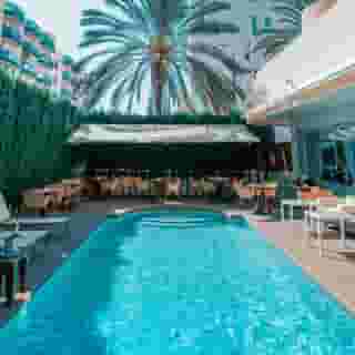 El Hotel Pacha, 1 of 5