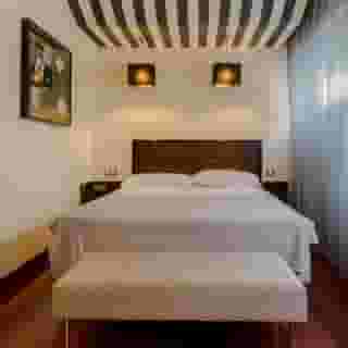 Principe Real, 2 of 5