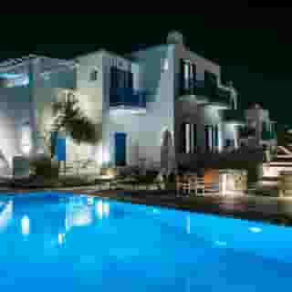 Vienoula's Garden, 4 of 5