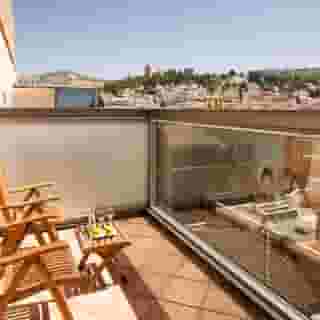 Melia Granada, 2 of 5