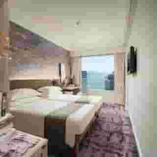 Harbour Plaza Metropolis, 4 of 5