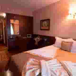 Burckin Suites Hotel, 4 of 5