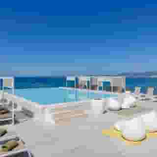 HM Gran Fiesta, 4 of 5