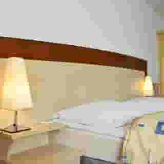 Olympik Artemis, 4 of 5