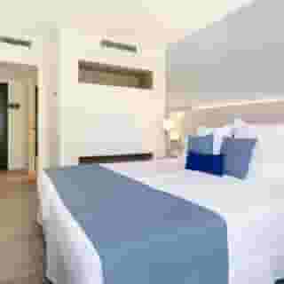 Alua Tenerife, 3 of 5