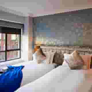 Handel's Hotel, 1 of 5