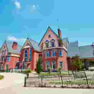 Mansion de Lucy, 4 of 5