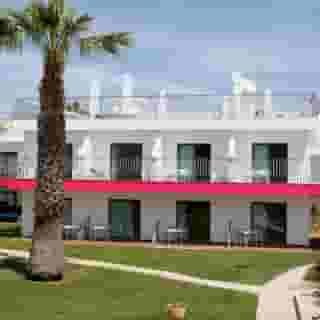 Bayside Salgados, 3 of 5