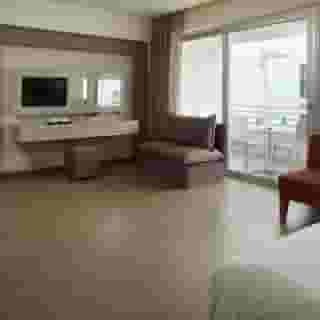 Melpoantio Luxury Suites, 5 of 5