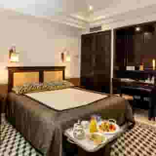 Palais L'Heure Bleue, 2 of 5