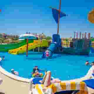 Titanic Beach & Spa, 3 of 5