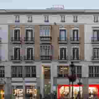 Larios Malaga, 4 of 5