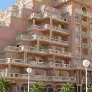 Los Delfines, 3 of 5