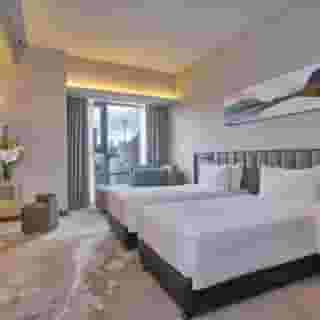 Sleeping Lion Suites, 5 of 5