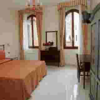 La Locandiera, 3 of 4