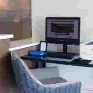Holiday Inn Express & Suites Boston - Cambridge, 2 of 5